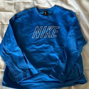 Nike sweatshirt